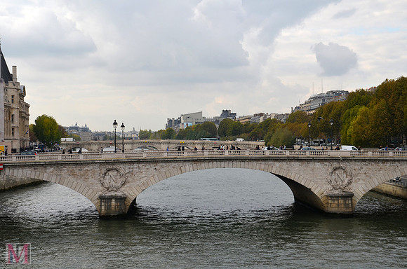 Pont (bridge) ua Change